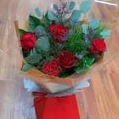 Valentine's Day 6 Red Rose Bouquet